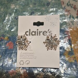 Claire's Sparkling Silver Snowflake Earrings